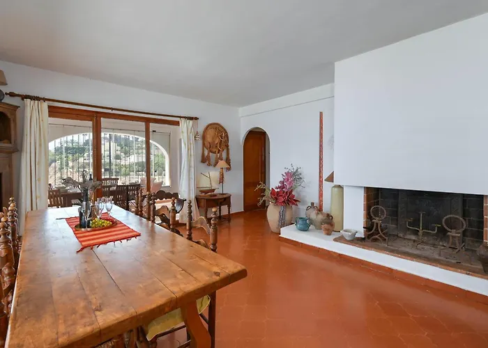 Casa Timeris * カルプ